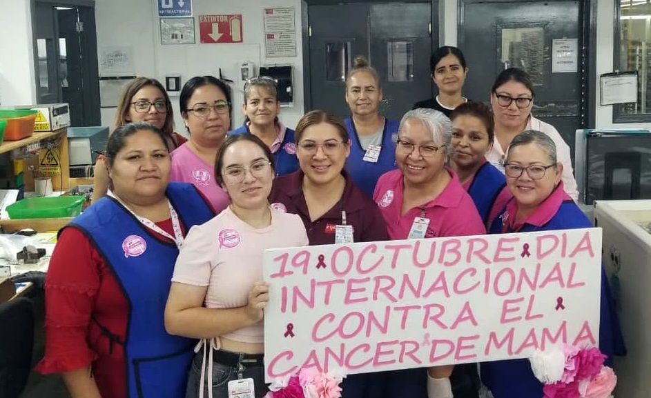 Vistió de rosa C.D. Electrónica de México
