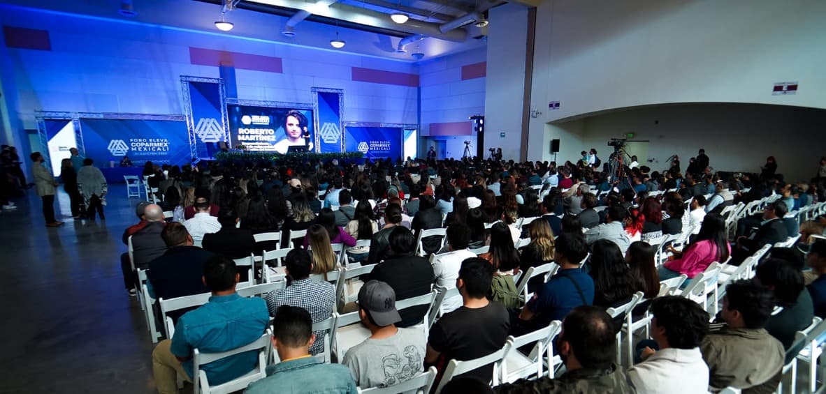 Presentaron expositores de la 12va edición del Foro Eleva