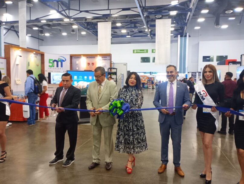 Participaron más de 150 empresas en Foro de Proveeduría Regional Bajamak