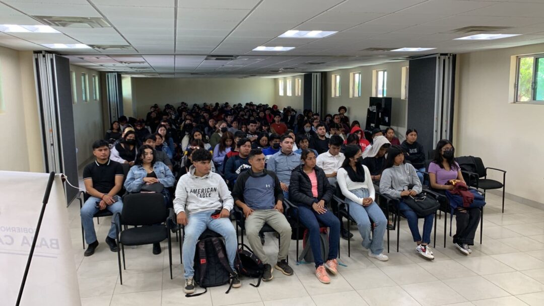 Reunió Foro de Emprendimiento a 200 personas en San Quintín
