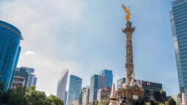 Eleva FMI pronóstico de crecimiento en México a 3.2% en 2023