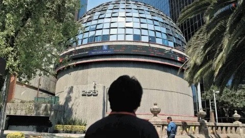 Registra bolsa mexicana un marginal avance semanal