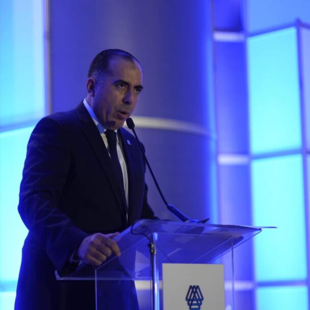 Agilizar cruces, reforma fiscal e inseguridad deben ser prioridades federales