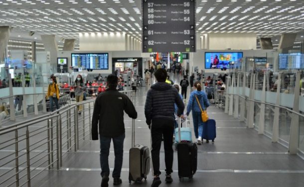 Impactará a aerolíneas y competitividad el aumento de tarifas en el AICM