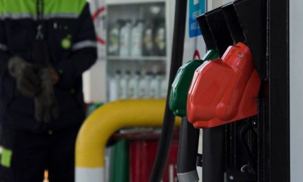 Están la mitad de las gasolineras del país fuera del monitoreo digital del SAT