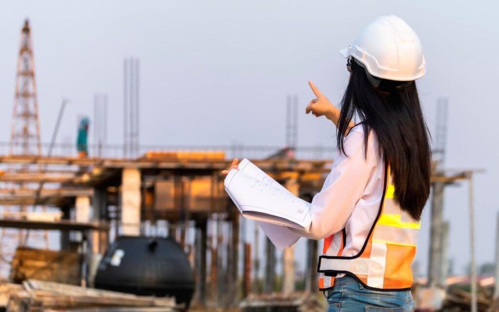 Ocupan mujeres 16% de personas que laboran en la construcción en BC