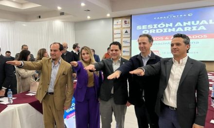 Tomó protesta Alejandro Jaramillo como presidente de CANACINTRA Tijuana