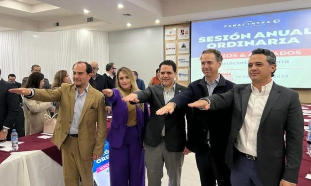 Tomó protesta Alejandro Jaramillo como presidente de CANACINTRA Tijuana