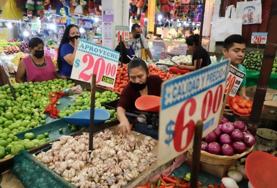 Se aceleró inflación a 4.90% en primera quincena de enero