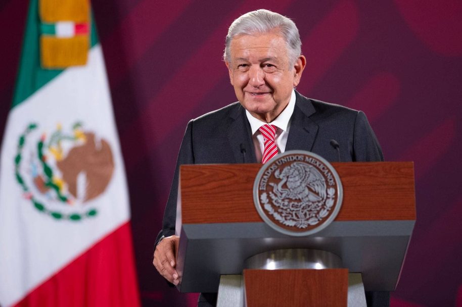 Confía AMLO que economía crecerá 3.5% al finalizar su mandato