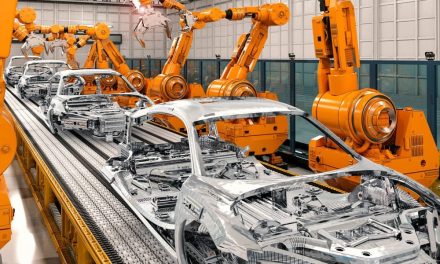 Cayó en diciembre producción de autos en México pero aumentaron exportaciones