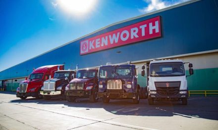 Invertirá Kenworth 50 mdd en su planta de Mexicali