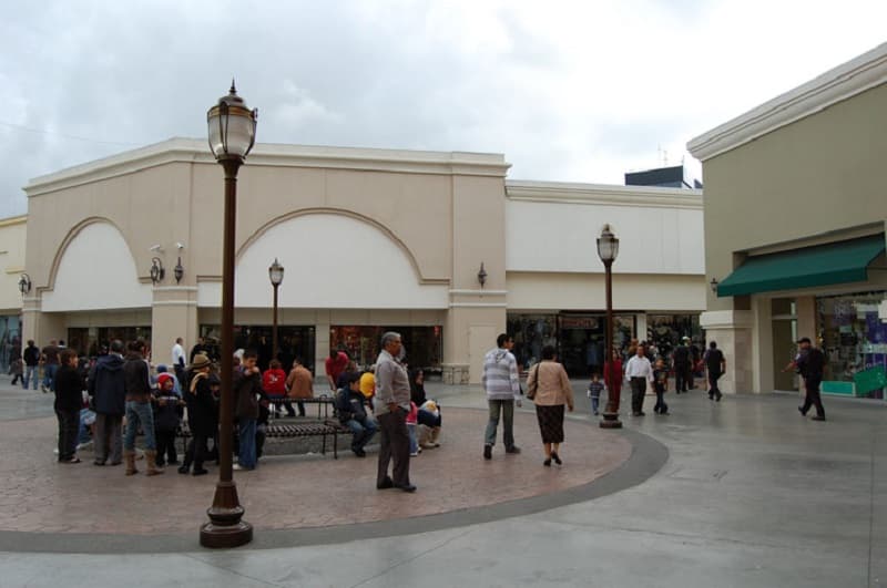 Es sector comercial de Tijuana afectado por la cuesta de enero