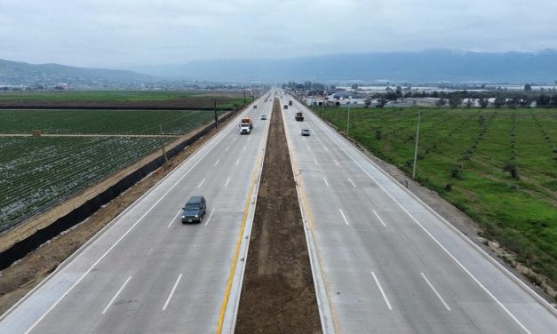 Inauguraron la modernización del tramo carretero Chapultepec-Maneadero