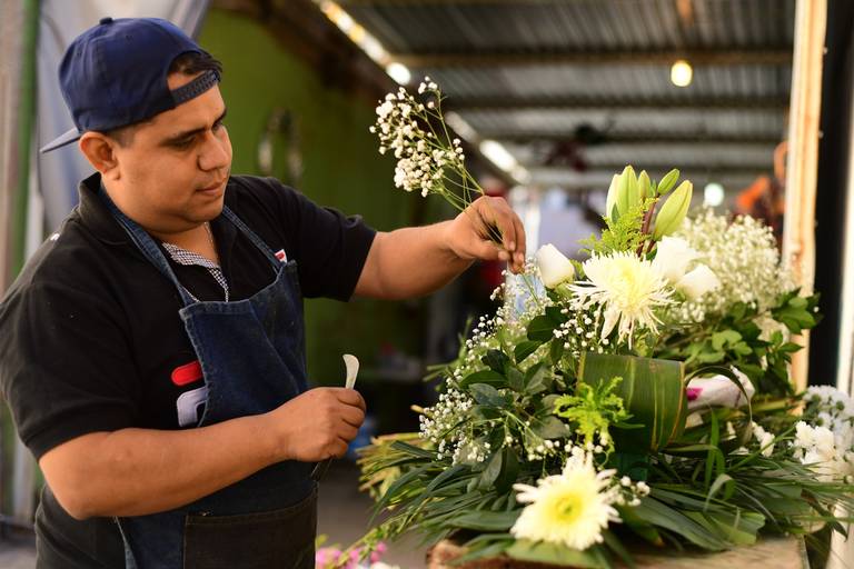 Afectan lluvias e incremento de precios a floristas de Tijuana