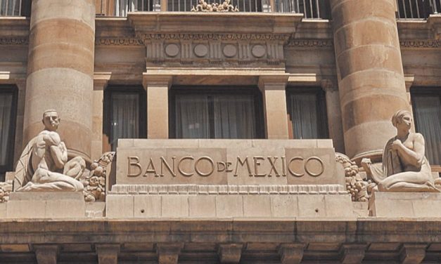 Advierte BANXICO debilitamiento de la economía mexicana