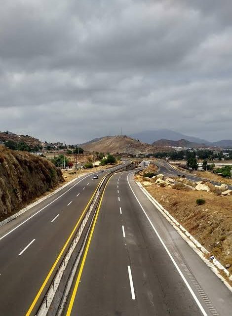 Impacta al desarrollo económico de BC la falta de modernización carretera