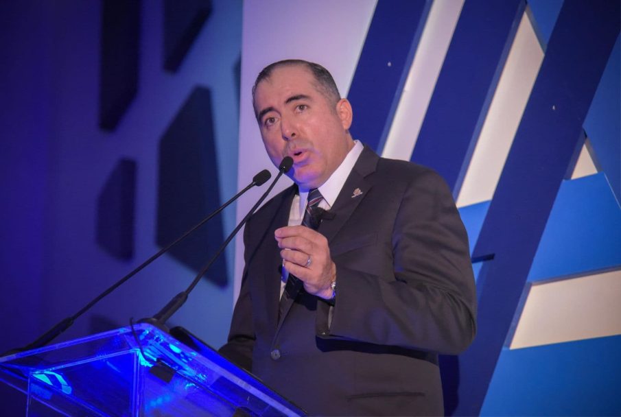 Deben candidatas y candidato impulsar políticas públicas a favor de las mujeres