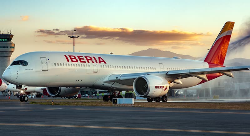 Celebra Iberia 75 años en México