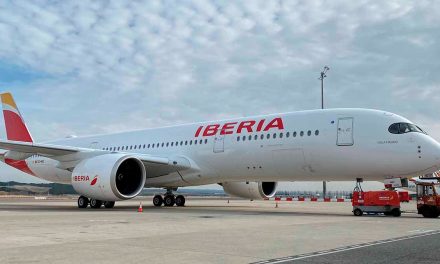 Va iberia por consolidar sus tres vuelos diarios a México