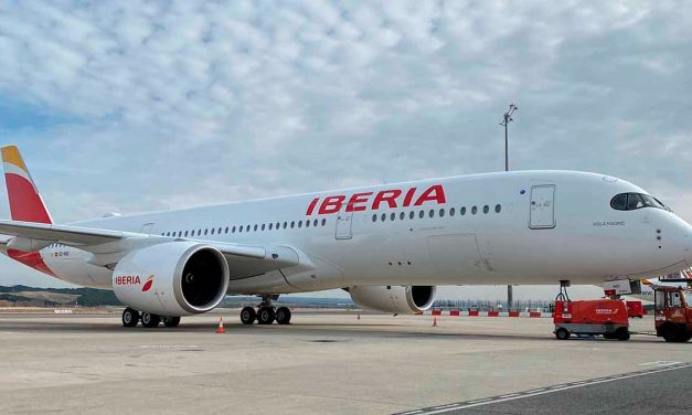 Va iberia por consolidar sus tres vuelos diarios a México