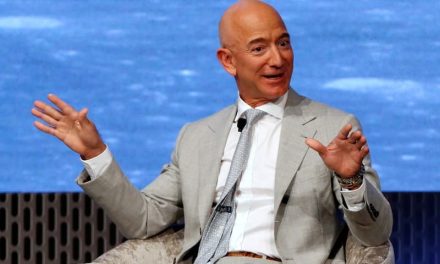 Es Jeff Bezos el máximo multimillonario del mundo