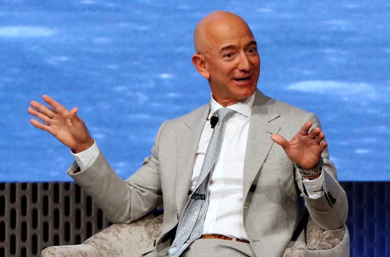 Es Jeff Bezos el máximo multimillonario del mundo