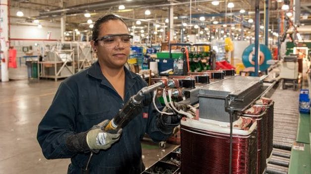 Duplicará el PIB una mayor inclusión de la mujer a la fuerza laboral