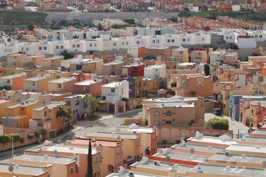 Se reduce el ritmo de vivienda por tasas de interés y precios