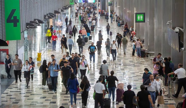 Disminuyó 3.64% el tráfico de pasajeros en el AICM