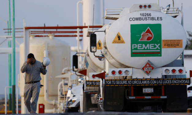Recortó PEMEX exportaciones, incrementó refinación pero registró pérdidas