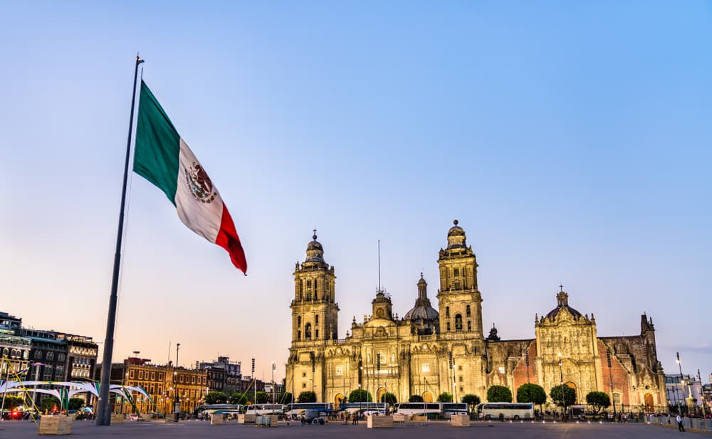 Logró economía mexicana alza de 2.6% en febrero
