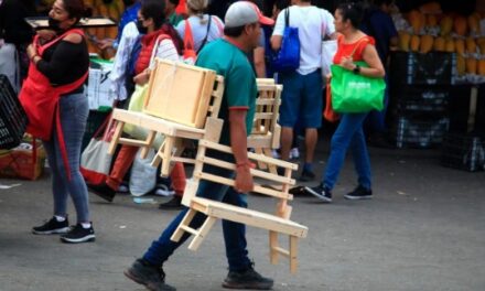 Se estancó la informalidad laboral durante sexenio de AMLO