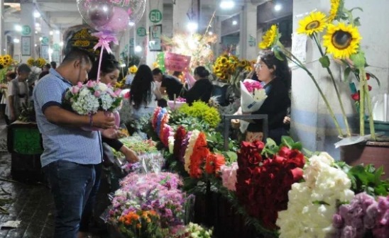 Estiman aumento de 13% en derrama económica por Día de las Madres