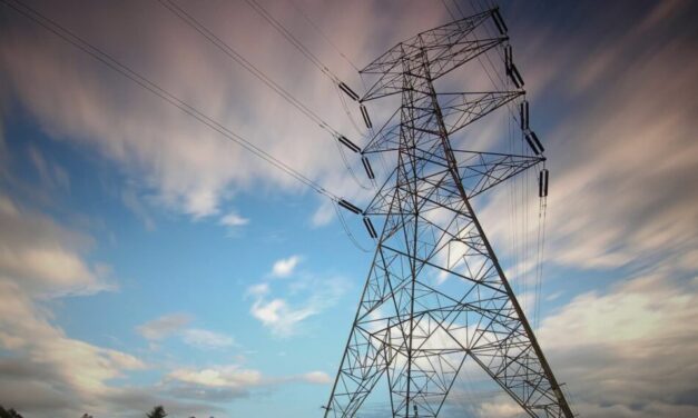 Sufrieron apagones en 2023 más del 90% de parques industriales en México