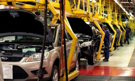 Aumentó la producción y exportación de autos en México durante abril