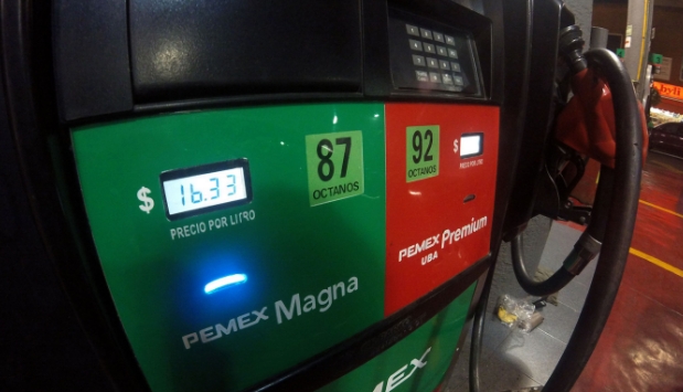 Registran precios de gasolina nuevos máximos históricos en México