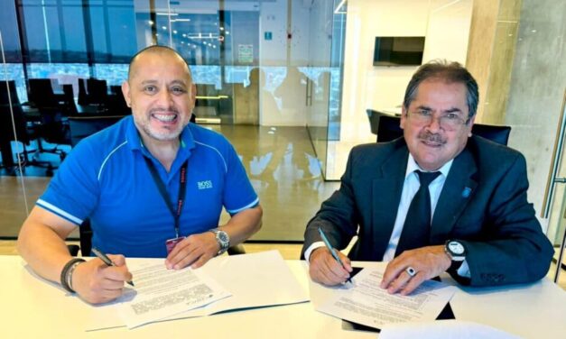 Promueven Grupo Tacna y CENYCA Universidad el talento para la industria