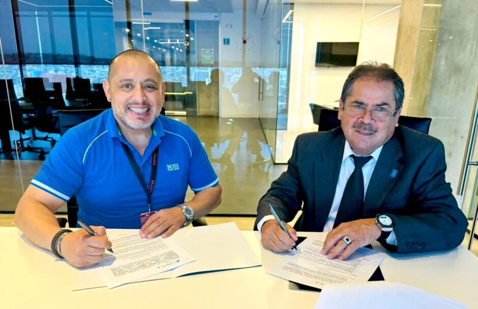 Promueven Grupo Tacna y CENYCA Universidad el talento para la industria