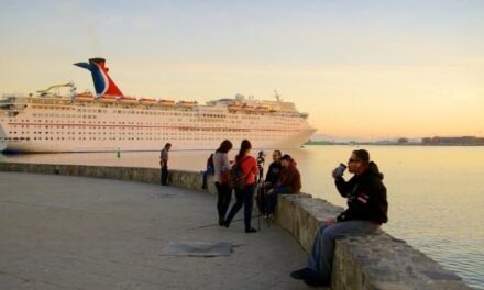 Genera 500 mdd el turismo en Ensenada