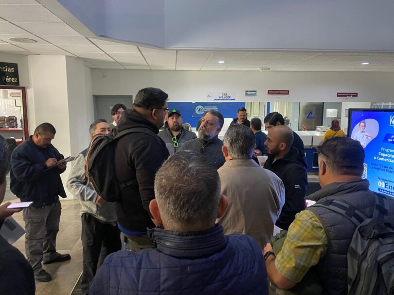 Manifiestan inconformidad por no poder afiliarse a CANACO Tijuana