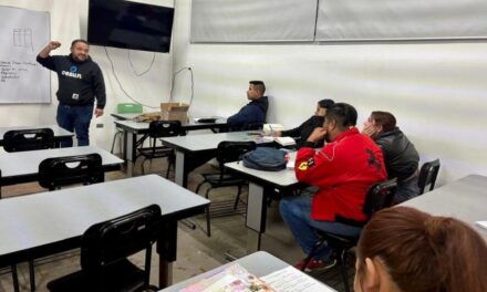 Requiere mercado laboral profesionistas en Negocios Internacionales