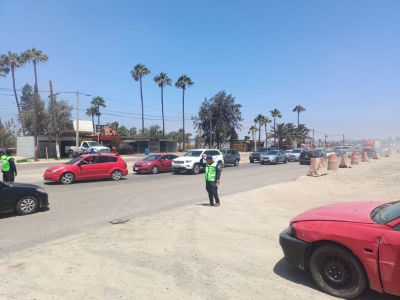 Piden mejor plan de obra en carretera en Maneadero
