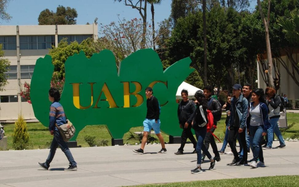Está preparada UABC para recibir a posibles universitarios deportados