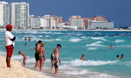 Aumentaron 11% las divisas turísticas en noviembre y sumaron 2 mil 754 mdp