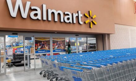Descarta Walmart impacto por boicot; dará empleo a repatriados