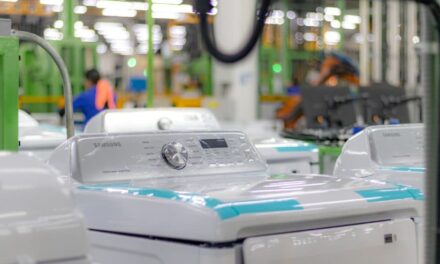 Evalúan empresas de tecnología mover producción fuera de México