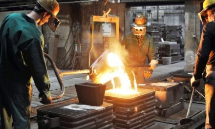 Advierten déficit de trabajadores en manufactura y fundición en México