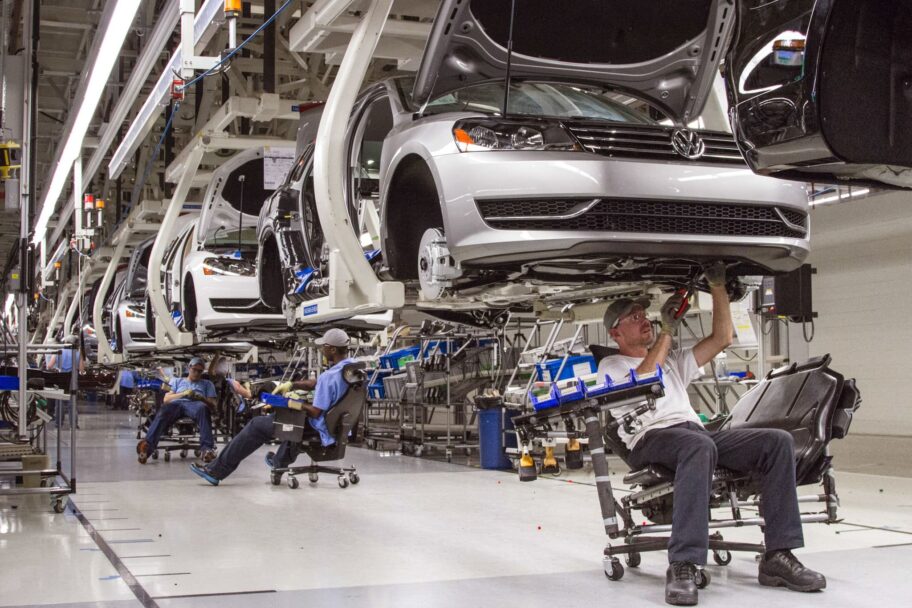 Descarta Volkswagen trasladar su producción de México ante aranceles