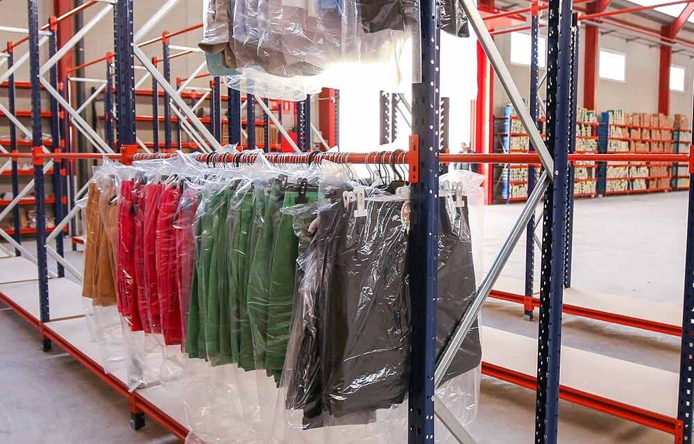 Caen 20% los pedidos de ropa mexicana desde EU por amago de aranceles